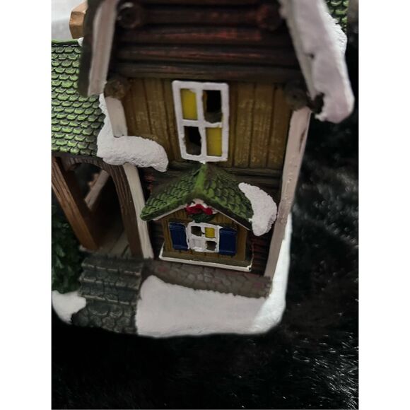 Enchanted Forest Musical Casey's Country Inn Christmas Village Building New - Picture 13 of 13